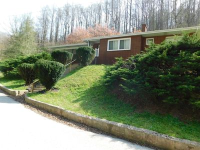 116 Wolf Hollow Rd, Lawnvale, KY, 40806