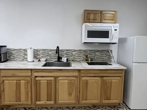 (undisclosed Address), Glendale, AZ 85302