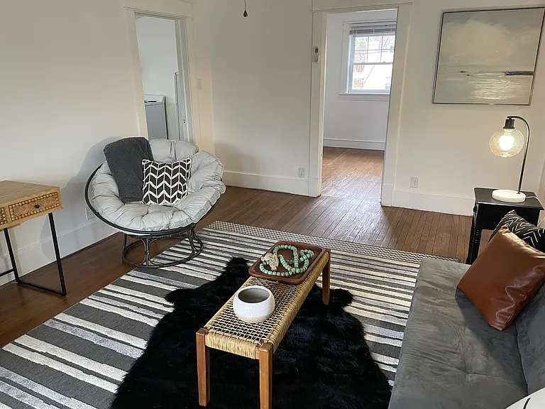 4507 Fort Ave #A — Photo 2