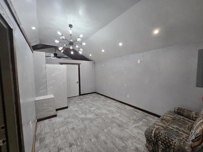 11307 Vegas Rd — Photo 3