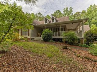 6425 Mixon Rd, Chattahoochee Hills, GA 30268