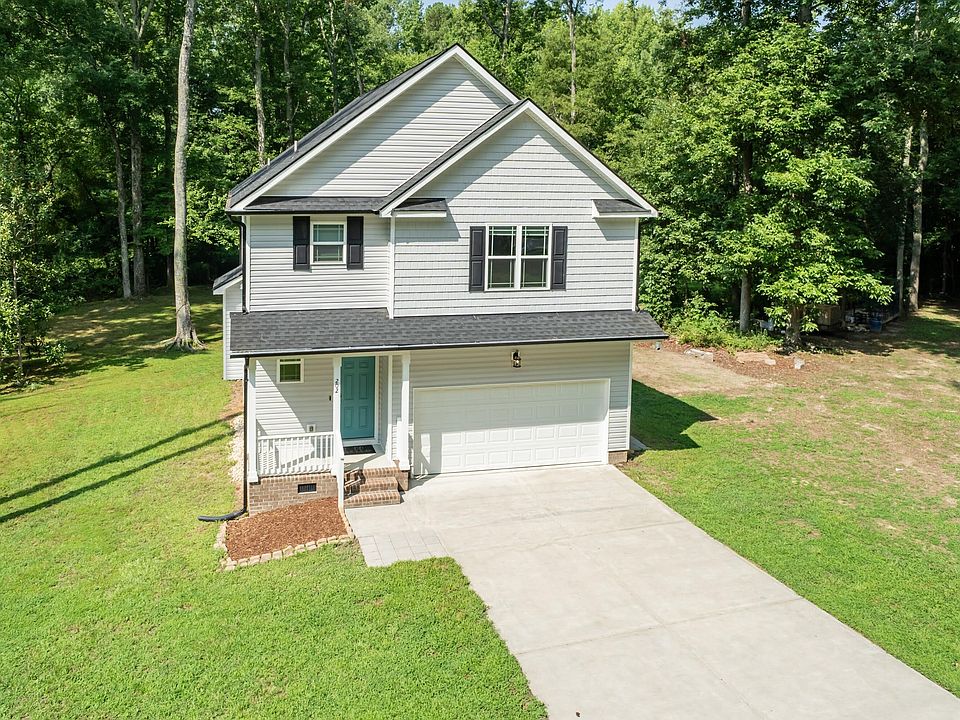 1st image of 202 Cardinal Ct
