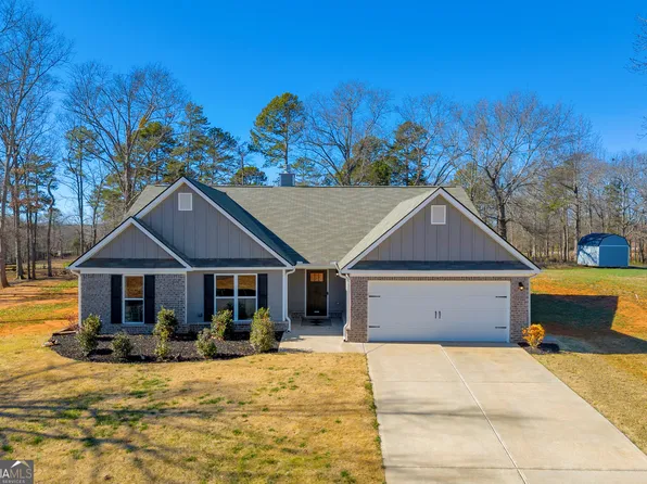 80 Bowers Estates Dr, Hartwell, GA 30643