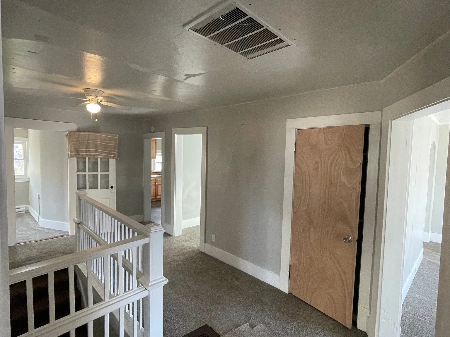 3 bed, 1330 sqft, $1,000 — Photo 2