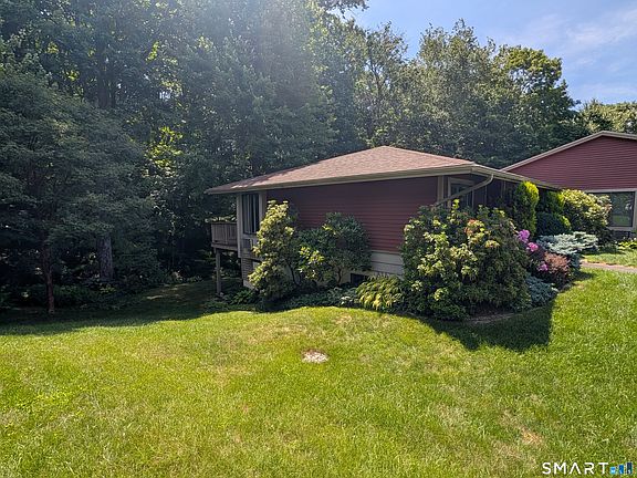 3rd image of 8 Sycamore Drive #A