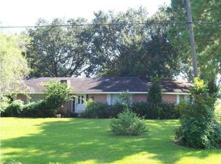 3811 Patoutville Rd, Jeanerette, LA 70544