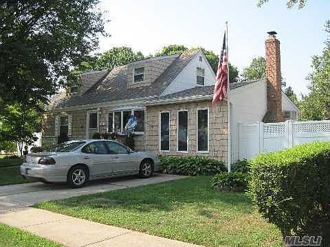 1st image of 12 Barbara Dr