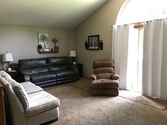 Open Concept (#2) 23' x 23'