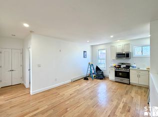 17 Fanchon Pl #3, Brooklyn, NY 11207