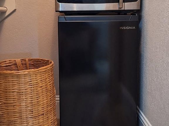 3rd image of 6310 Berlinetta Dr