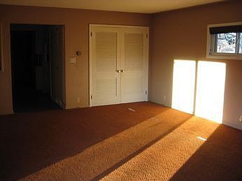 4th image of 411 Cherry Ave