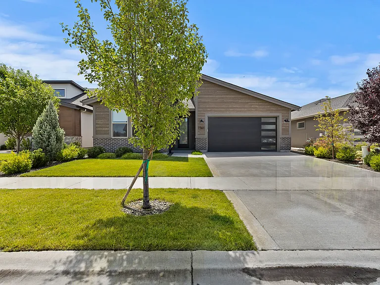 7561 W Deerfawn Ln — Photo 15