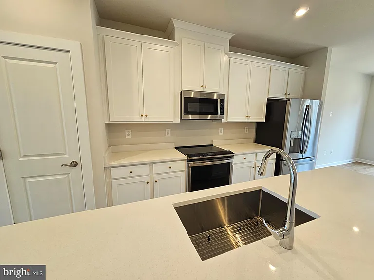 13720 Cobble Loop — Photo 10