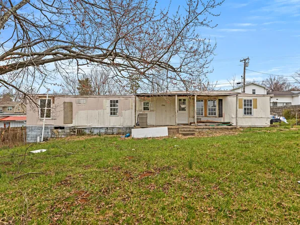 459 Clarence Dr, Nicholasville, KY 40356