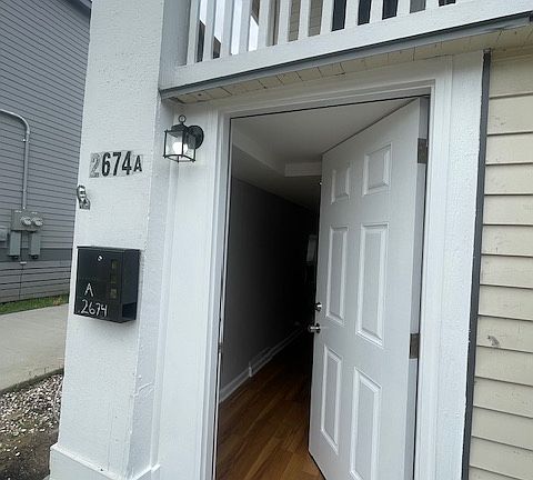 4th image of 2674 Myrtle St #A