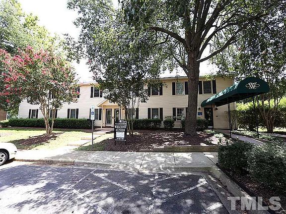 5th image of 1244 Donaldson Ct