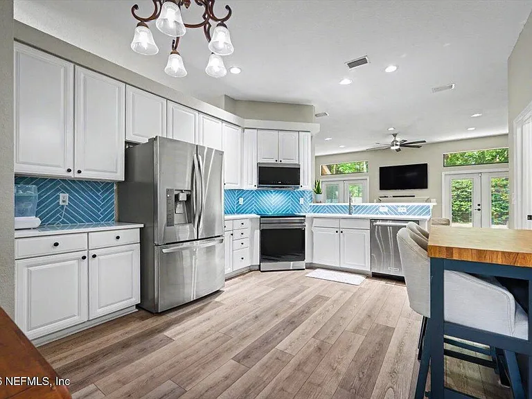 101 Bartram Parke Dr — Photo 17