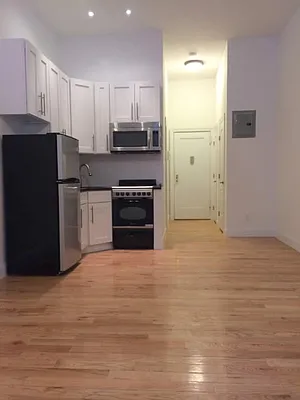 Rented by Living New York | media 21