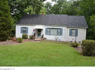 2214 Wanda Dr, Greensboro, NC 27408