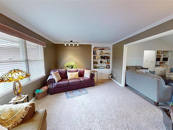 5th image of 705 Linder Blvd
