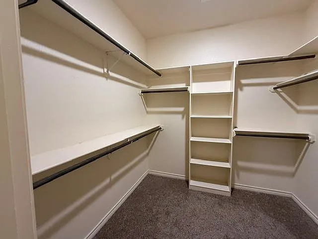 5303 Logan Ct — Photo 14