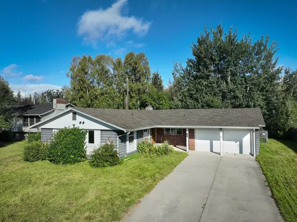 1738 Hilton Ave, Fairbanks, AK 99701
