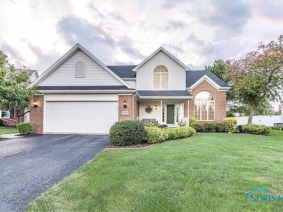 2nd image of 10288 White Oak Dr