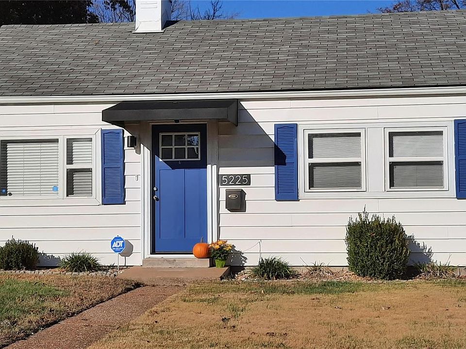 2nd image of 5225 Parker Ave