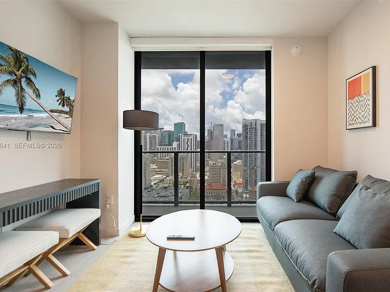 121 NE 5th St #3103 — Photo 4