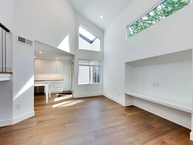 4017 San Francisco Ter — Photo 5