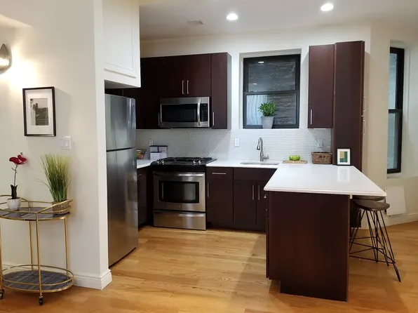 145 E 82nd St APT 5S, New York, NY 10028