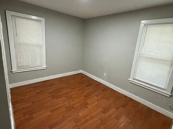 Bedroom , with closet