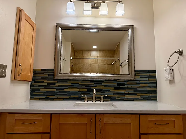 10001 NE 12th St #116 — Photo 17