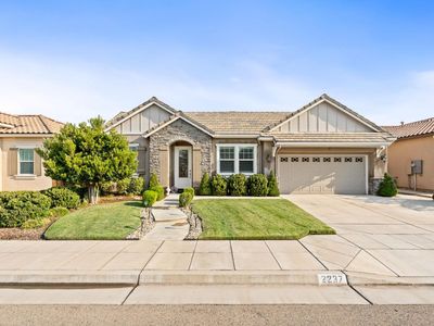 2237 Donner Ave, Clovis, CA, 93611