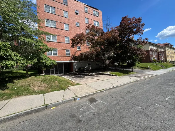 30-32 Gillett St, Hartford, CT