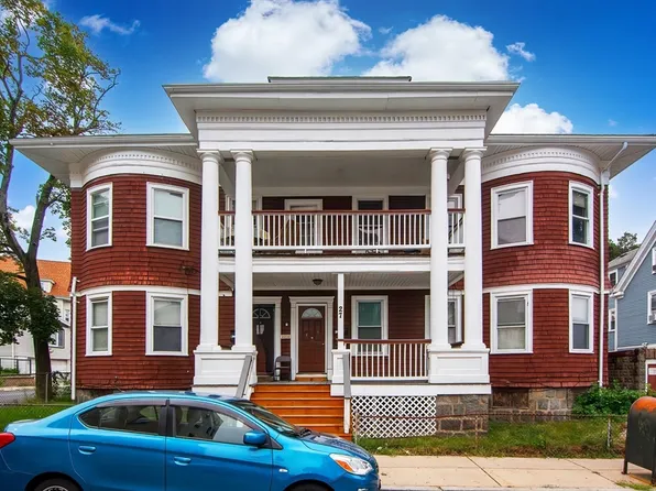 27 Bradshaw St, Dorchester, MA 02121