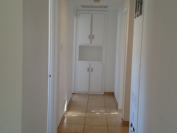 3rd image of 2605 Christine St NE