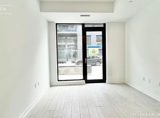 1614 Charles St #111, Whitby, ON L1N0P4