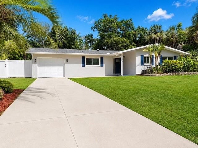 1st image of 103 CARLYLE DRIVE