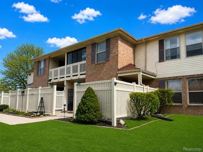 61101 Greenwood Dr, South Lyon, MI, 48178