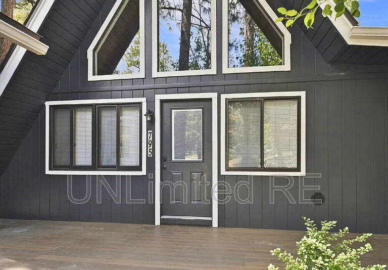 795 E Reindeer Dr — Photo 35