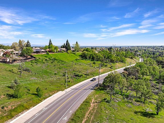 4th image of 166 Quartz Hill Rd