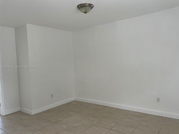 5th image of 4245 NW 24th Ave #1