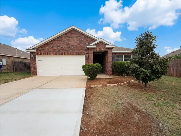 657 Handle Dr, Crowley, TX 76036