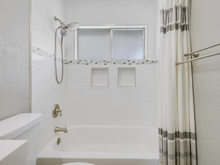 227 Shin Oak Dr — Photo 20