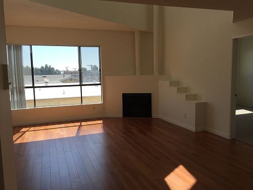 3rd image of 12707 Caswell Ave APT 205