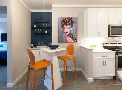 Allure Apartments — Photo 16