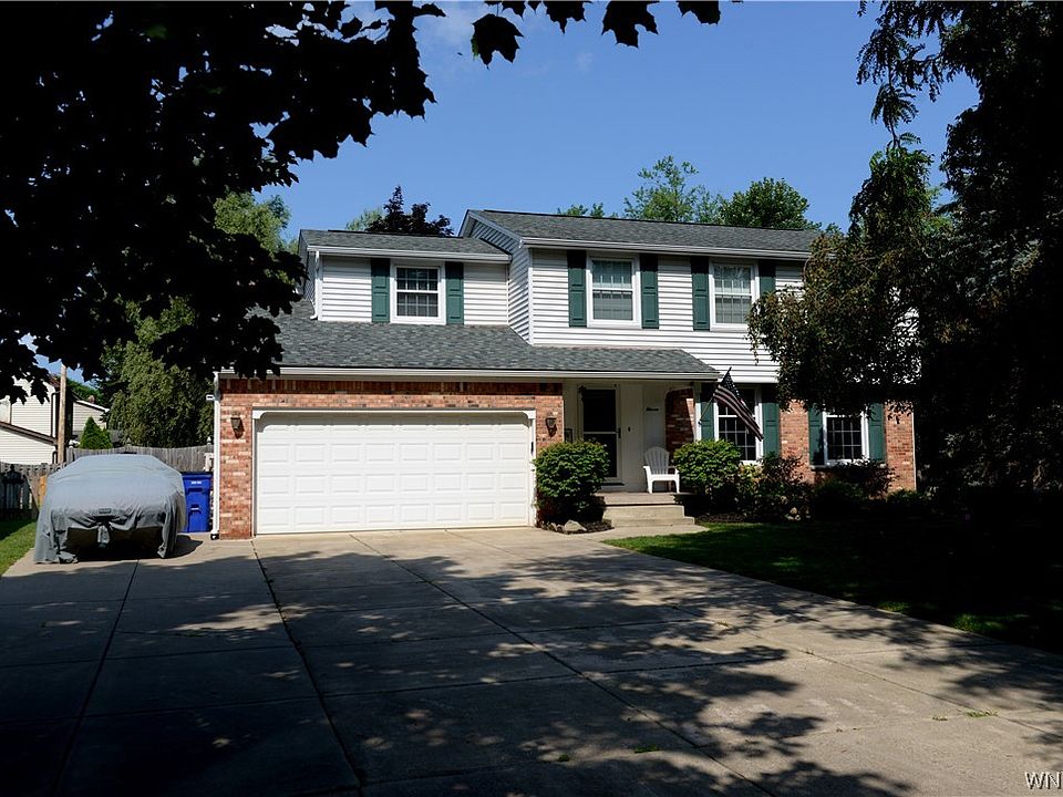 1st image of 11 Montbleu Ct