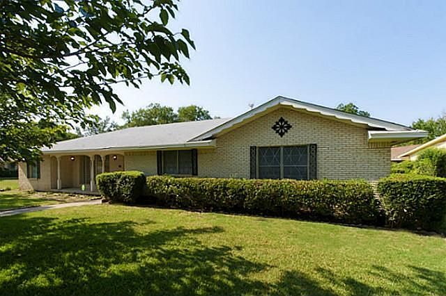 1st image of 9007 Bretshire Dr