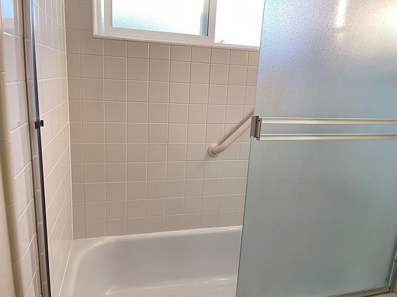 5th image of 1522 Scaraway Dr